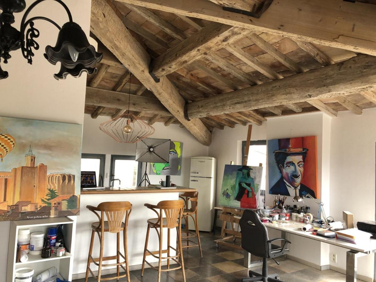 Chambre D'Hote Vue Exepitonnelle 于泽斯 外观 照片